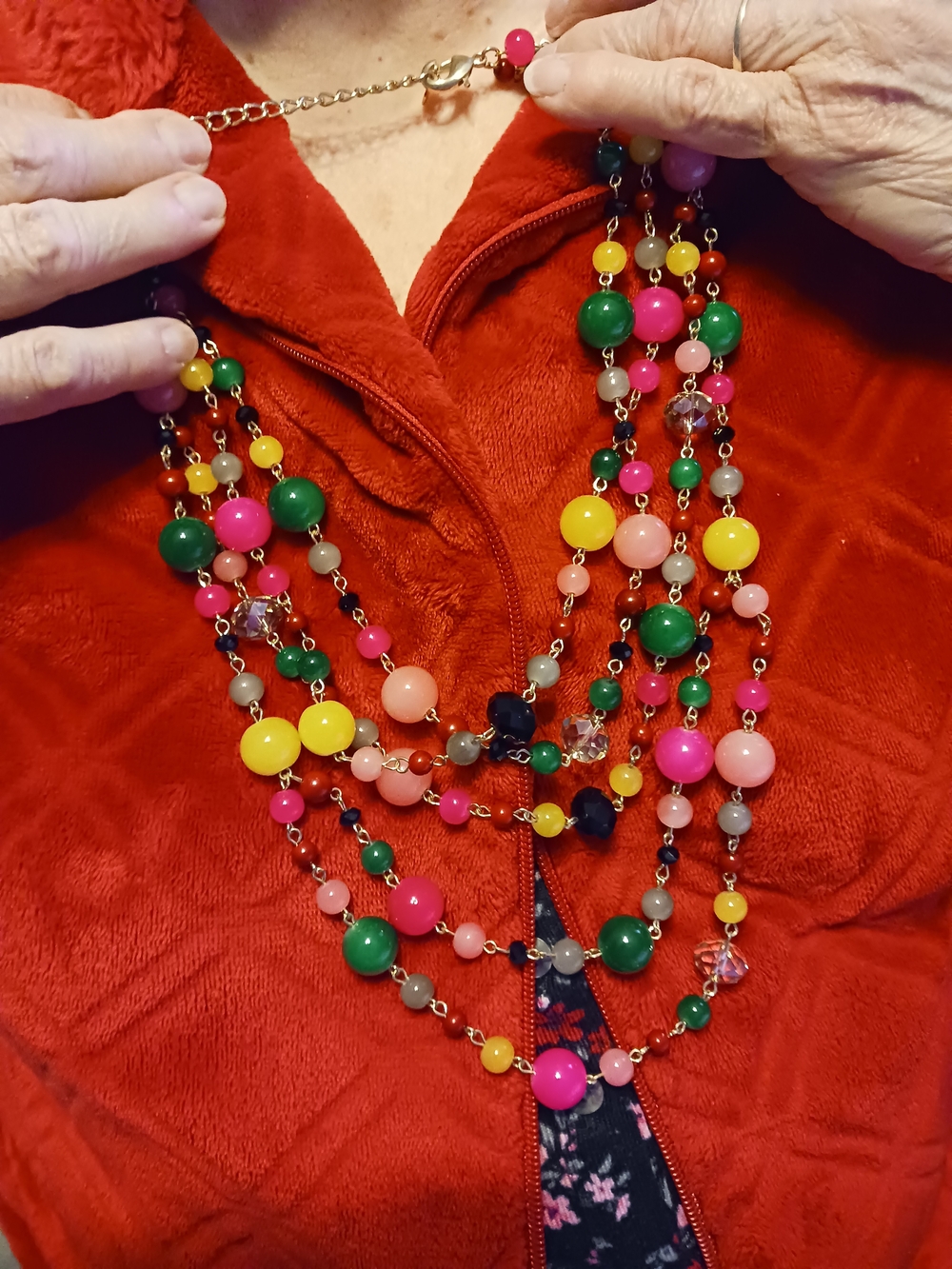 Vintage. Lucite Or Acrylic Multicolor Necklace - Bright Pink, Green & Yellow